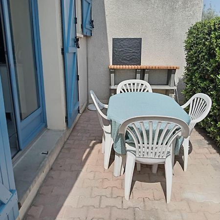 סנט-מארי-לה-מר Maison Avec Terrasse Et Piscine Dans Residence A 6Min De La Plage מראה חיצוני תמונה