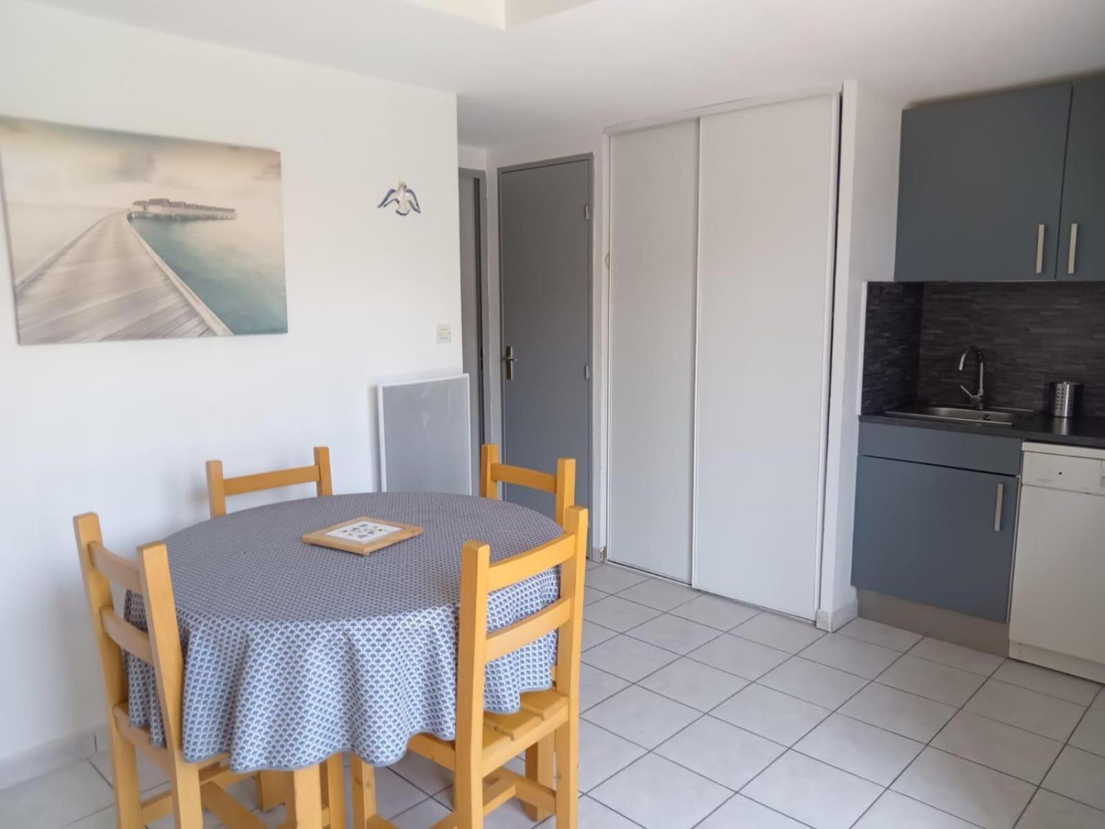 סנט-מארי-לה-מר Maison Avec Terrasse Et Piscine Dans Residence A 6Min De La Plage מראה חיצוני תמונה