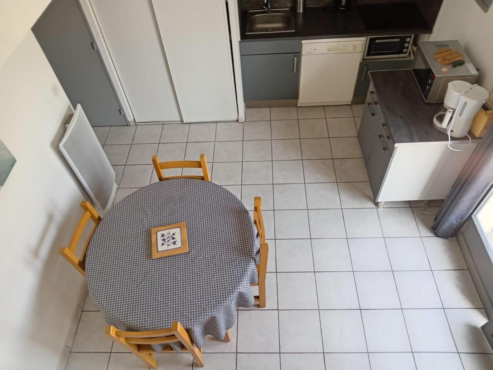 סנט-מארי-לה-מר Maison Avec Terrasse Et Piscine Dans Residence A 6Min De La Plage מראה חיצוני תמונה