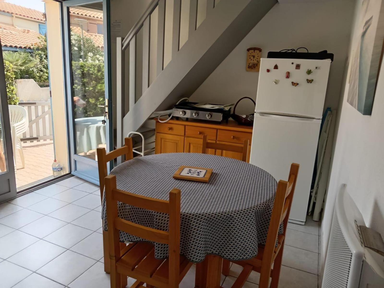 סנט-מארי-לה-מר Maison Avec Terrasse Et Piscine Dans Residence A 6Min De La Plage מראה חיצוני תמונה