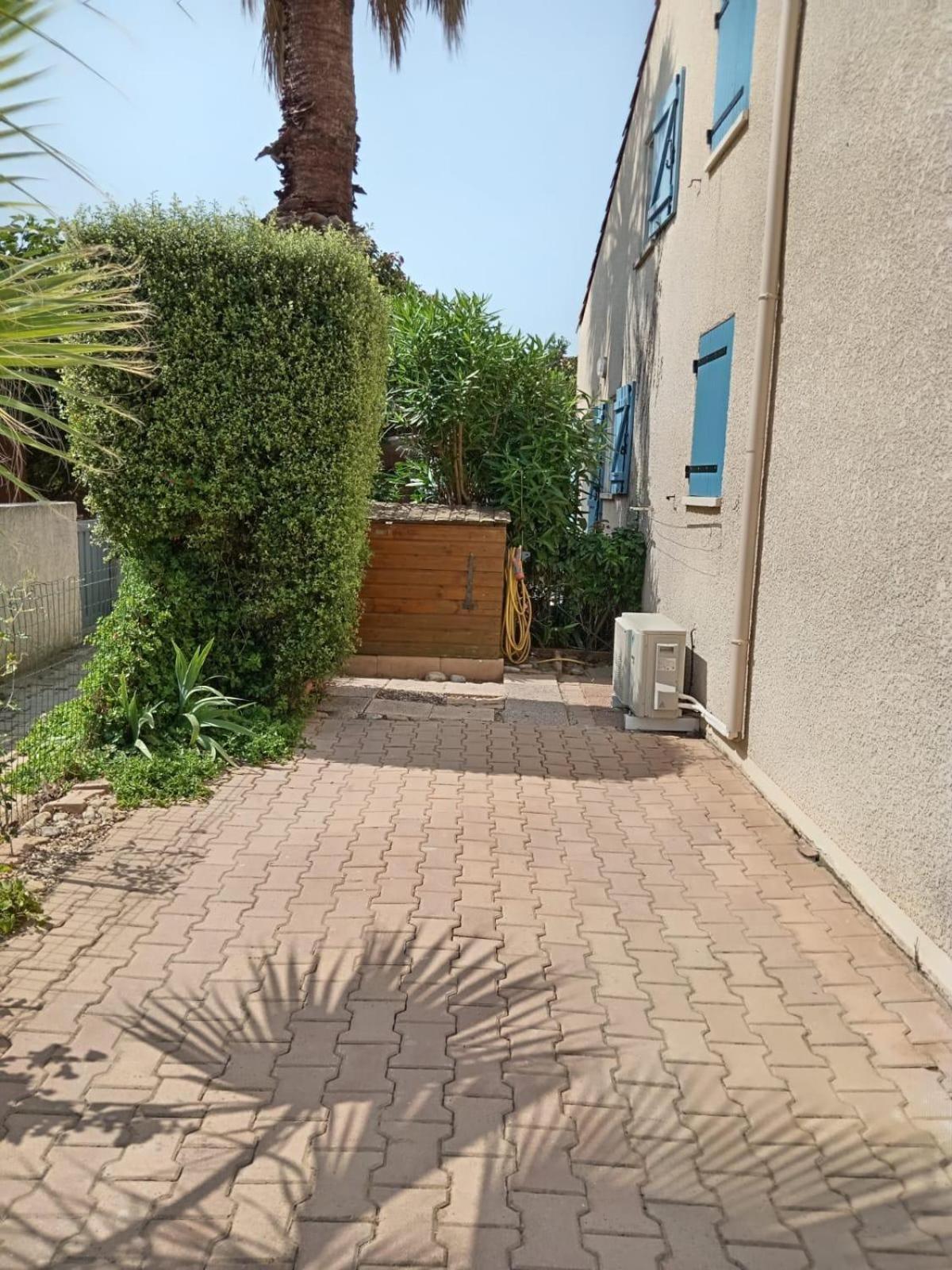 סנט-מארי-לה-מר Maison Avec Terrasse Et Piscine Dans Residence A 6Min De La Plage מראה חיצוני תמונה
